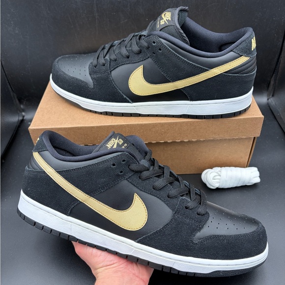 Size 14 - Nike SB Dunk Low Pro Takashi Metallic Gold 2018